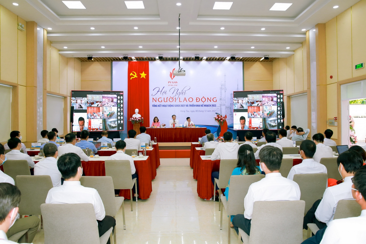 Công ty Chế biến Khí Vũng Tàu tổ chức Hội nghị Người lao động bằng hình thức trực tiếp & trực tuyến