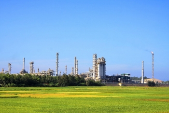 Bộ Công Thương chỉ đạo các nhà máy lọc dầu tăng công suất