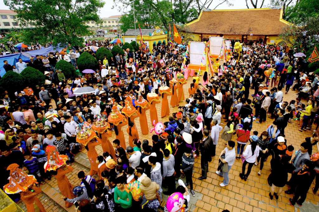 Quảng Yên (Quảng Ninh): Độc đáo lễ hội “rước người”