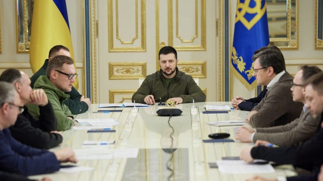 Ukraine cách chức hàng loạt quan chức cấp cao