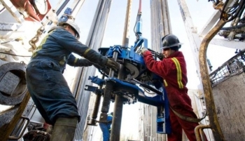 450.000 người trong ngành dầu khí Canada có thể mất việc vào năm 2050