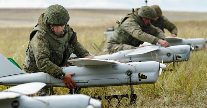 Ukraine phát hiện bí mật quân sự của Nga trong UAV mắt thần chiến trường - 1
