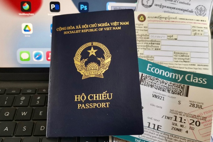 Tây Ban Nha thông báo quan trọng về hộ chiếu mẫu mới của Việt Nam - 1