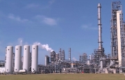 Đẩy mạnh phát triển các nhà máy lọc dầu của PVN theo chuỗi chế biến sâu