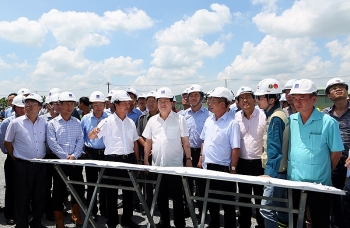 Phó Thủ tướng Trịnh Đình Dũng kiểm tra tiến độ Dự án Long Phú 1 và Sông Hậu 1