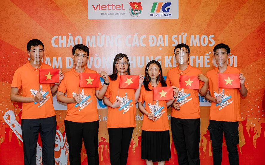 Việt Nam giành huy chương Vàng tại cuộc thi Vô địch Tin học Văn phòng Thế giới