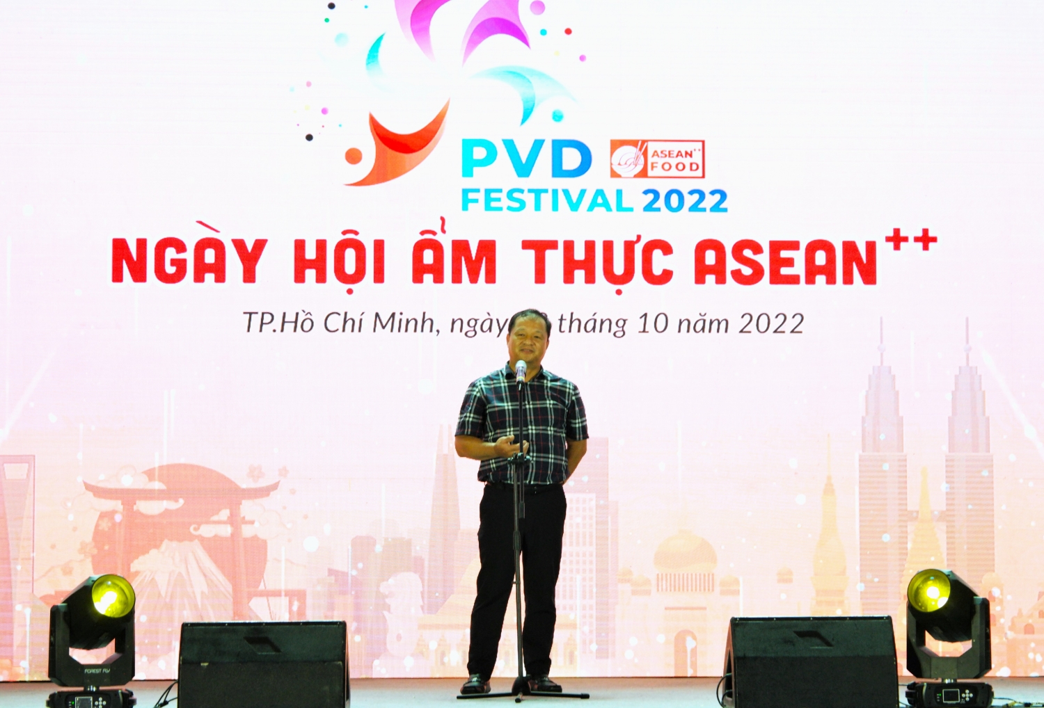 Công đoàn PV Drilling tổ chức "Ngày hội Ẩm thực ASEAN++"