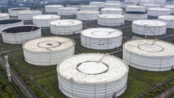 Mỹ trao hợp đồng cho 7 công ty để bán 30 triệu thùng dầu dự trữ chiến lược