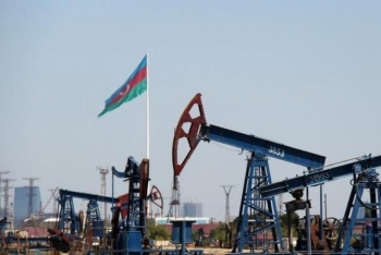 Giá dầu của Azerbaijan tiếp tục giảm