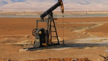 Giá dầu giảm hơn 3% do lo ngại suy thoái