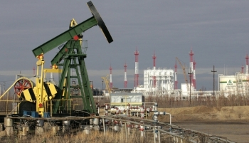 Sản lượng dầu của Nga giảm trong khi sản lượng xăng tăng
