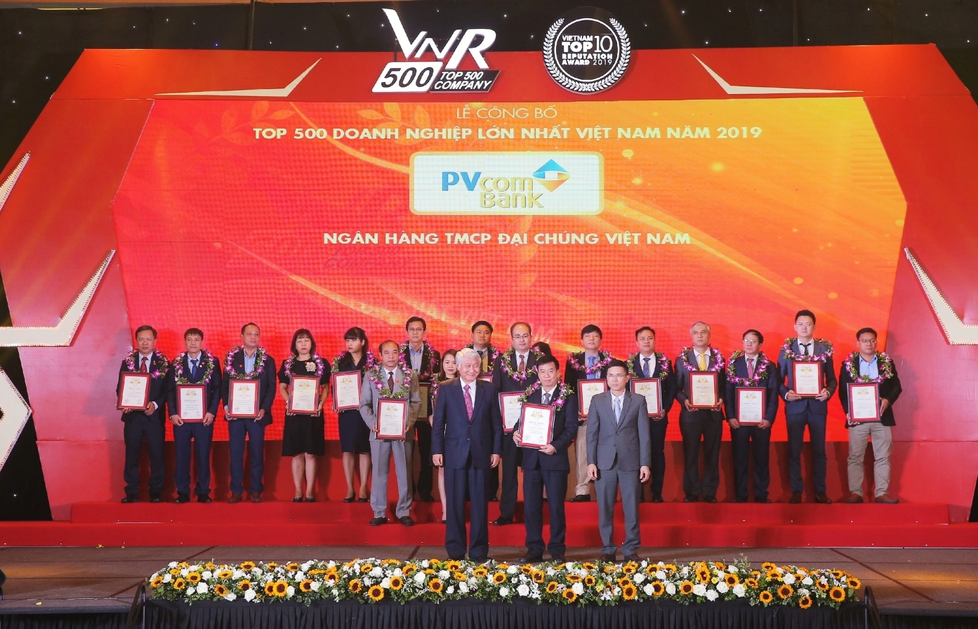 PVcomBank 5 năm liên tiếp được vinh danh “Top 500 doanh nghiệp lớn nhất Việt Nam”