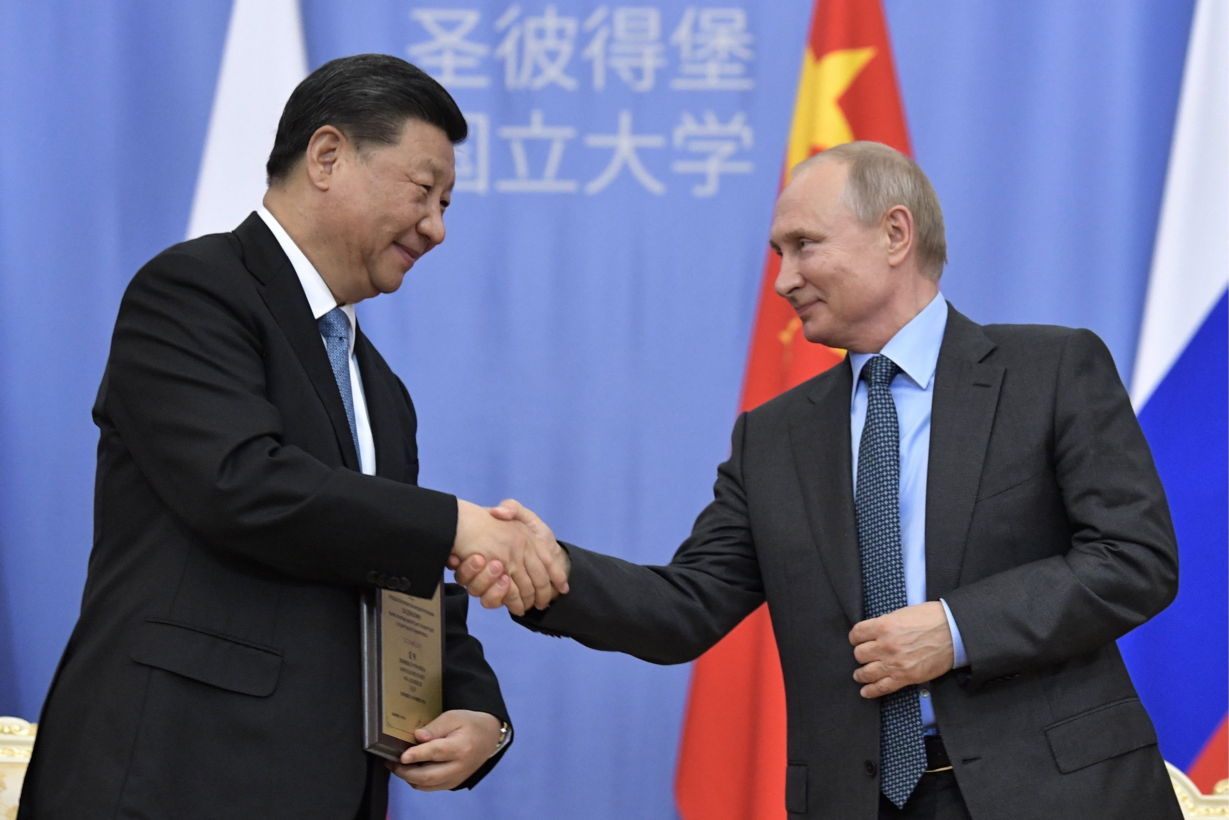 Tổng thống Putin: Nga hiện là nhà cung cấp dầu khí hàng đầu của Trung Quốc