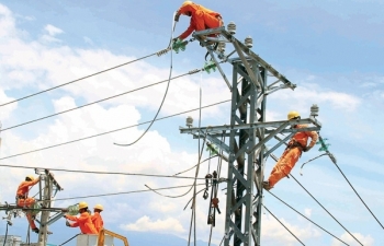 Thủ tướng yêu cầu bảo đảm đủ điện, không thể thiếu điện trong năm 2019