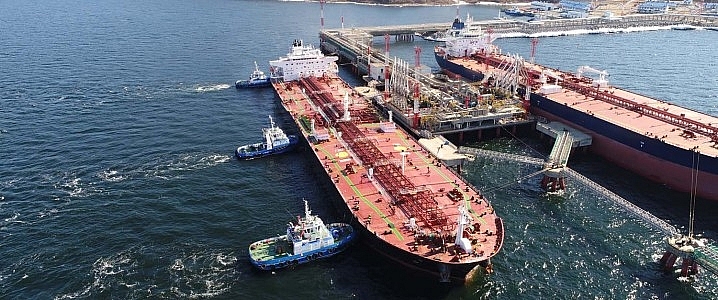 Tin Thị trường: Chevron sắp vận chuyển lô dầu đầu tiên của Venezuela tới Mỹ