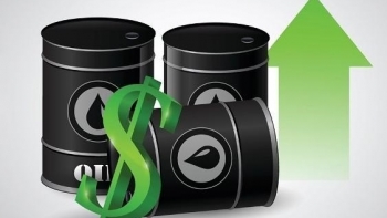 Giá xăng dầu hôm nay 2/4: Bật tăng mạnh, dầu Brent lên ngưỡng 65 USD